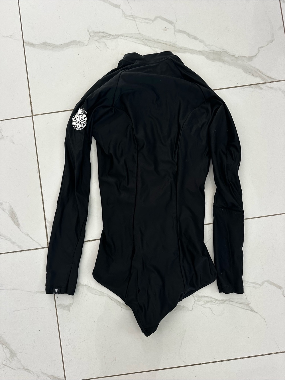 Ripcurl Surf Suit / Spring Suit / Rash Guard - Picture 7 of 8